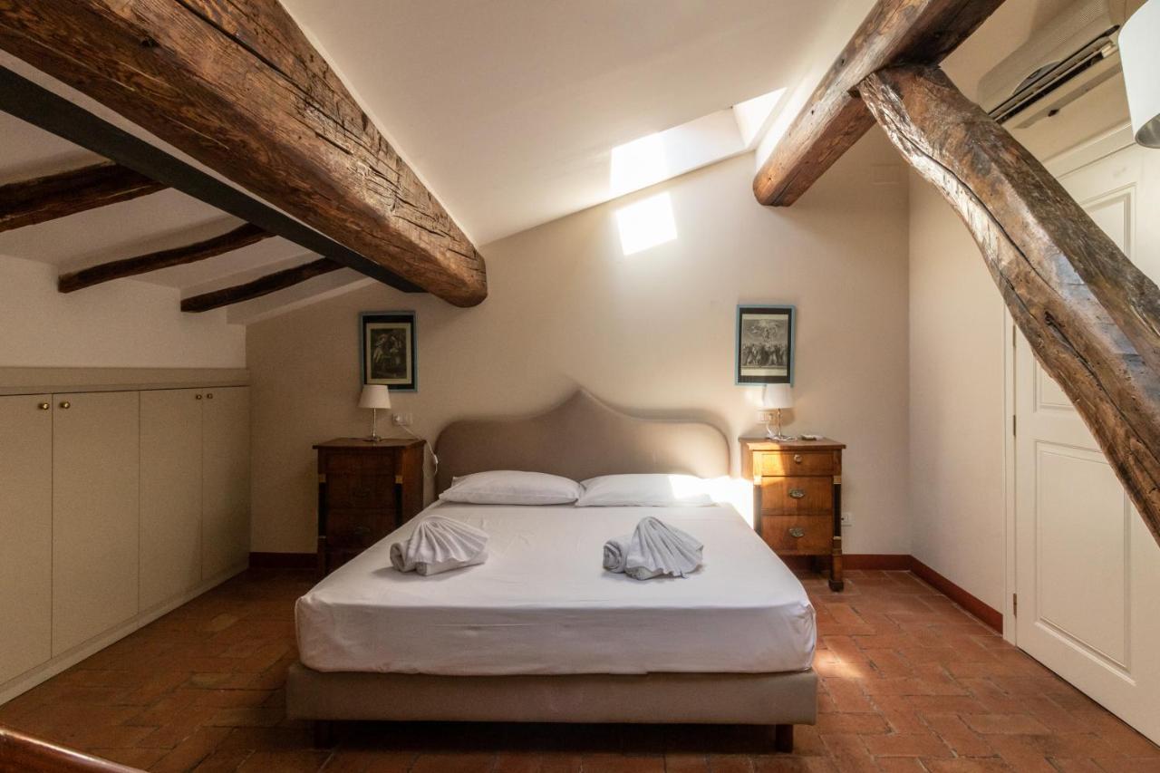 Casa Isolani Charms Rooms Santo Stefano Bologna Eksteriør billede