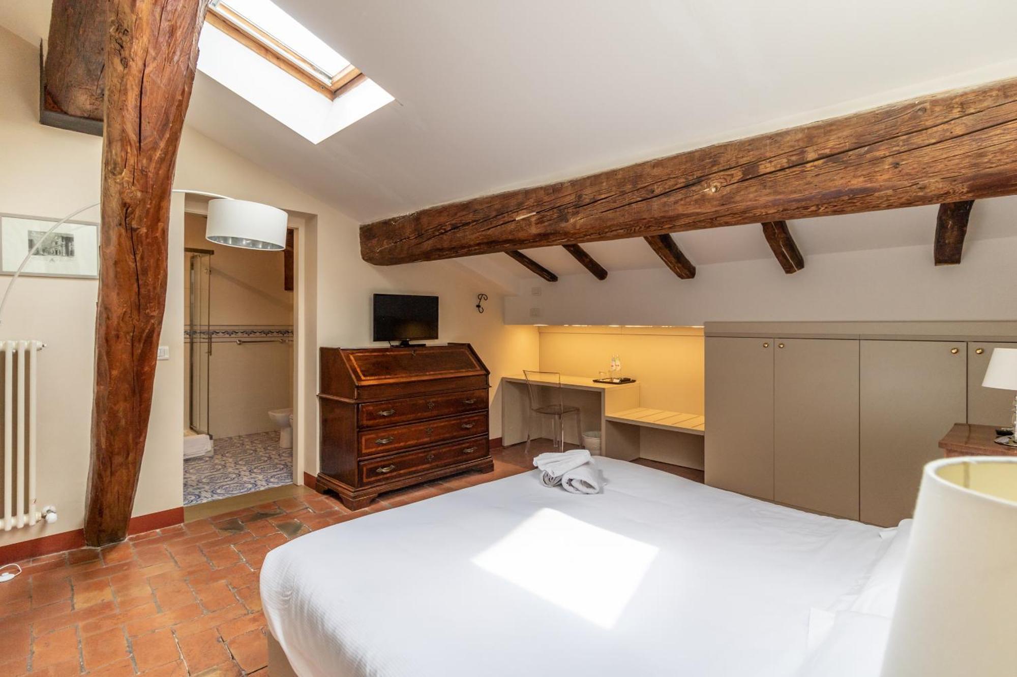 Casa Isolani Charms Rooms Santo Stefano Bologna Eksteriør billede