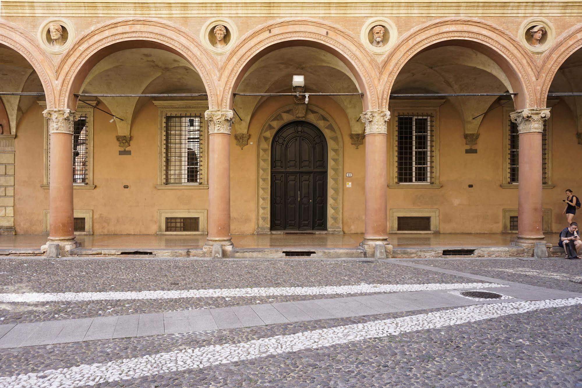 Casa Isolani Charms Rooms Santo Stefano Bologna Eksteriør billede